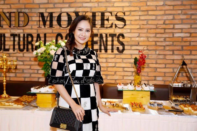Điểm danh dàn nhóc tỳ tuổi Hợi đầu tiên của Vbiz sẽ chào đời năm 2019 - Ảnh 4. Điểm danh dàn nhóc tỳ tuổi Hợi đầu tiên của Vbiz sẽ chào đời năm 2019 - Ảnh 4.