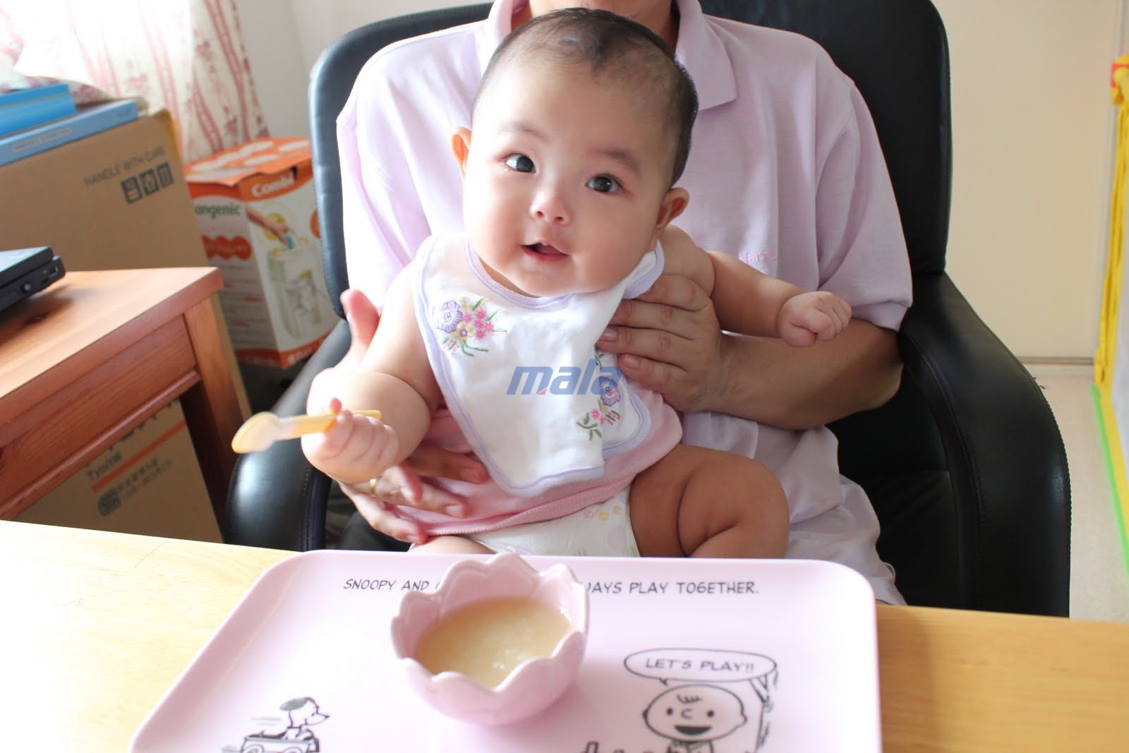 5 loại thực phẩm đại kỵ với trẻ dưới 2 tuổi, loại số 4 cha mẹ Việt vẫn cho ăn nhan nhản - Ảnh 1. 5 loại thực phẩm đại kỵ với trẻ dưới 2 tuổi, loại số 4 cha mẹ Việt vẫn cho ăn nhan nhản - Ảnh 1.