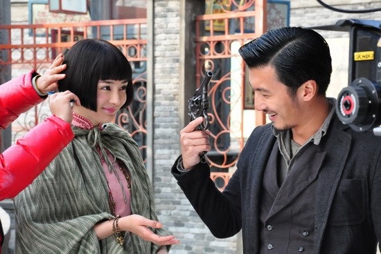 T&igrave;nh mới của Dương Mịch ch&iacute;nh l&agrave; Tạ Đ&igrave;nh Phong, cả hai sẽ c&ocirc;ng khai hẹn h&ograve; v&agrave;o năm sau? - Ảnh 4.