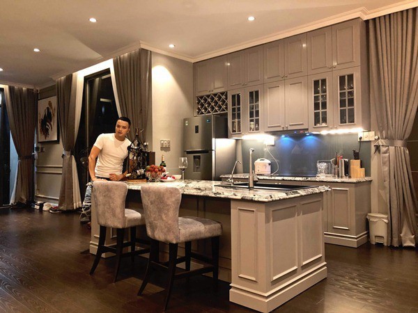 Cuộc sống gi&agrave;u c&oacute; trong 2 căn biệt thự xa hoa, ri&ecirc;ng hồ c&aacute; đ&atilde; hơn 1 tỷ của Cao Th&aacute;i Sơn - Ảnh 6.