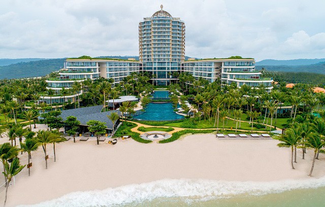 Intercontinental Phu Quoc Long Beach Resort đạt cú đúp 3 giải thưởng danh giá tại World Travel Awards 2018 - Ảnh 4. Intercontinental Phu Quoc Long Beach Resort đạt cú đúp 3 giải thưởng danh giá tại World Travel Awards 2018 - Ảnh 4.