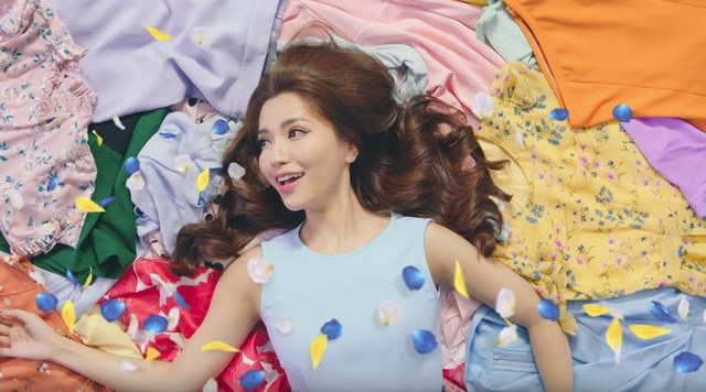 Tho&aacute;t ế m&atilde;i c&ograve;n chưa xong m&agrave; Tết n&agrave;y B&iacute;ch Phương lại &ldquo;chồng&rdquo; th&ecirc;m nỗi lo thuộc h&agrave;ng&hellip; mu&ocirc;n thuở! - Ảnh 9.