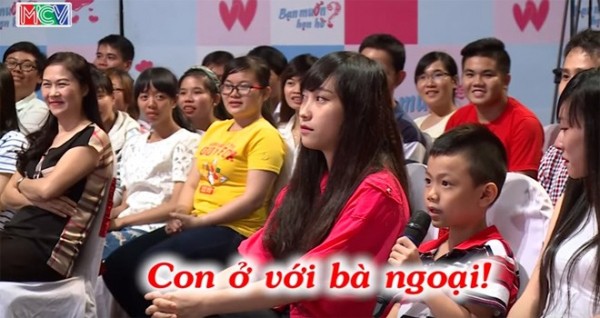 ‘Cô bán cơm - chú bảo vệ’ từng gây sốt mạng xã hội bất ngờ khoe con trai mới sinh trước thềm năm mới - Ảnh 3.