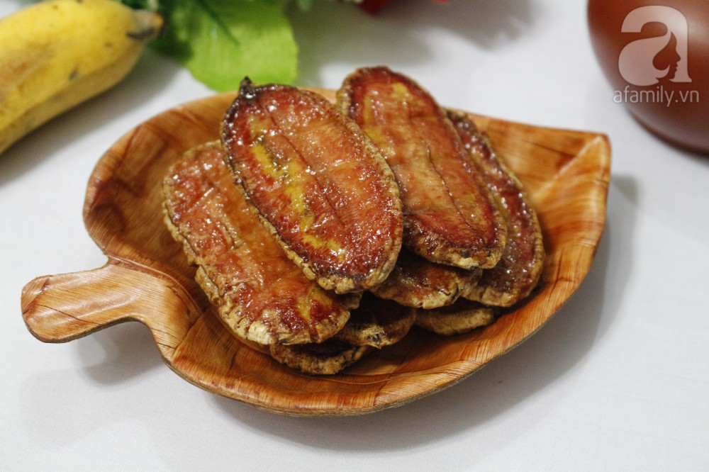 Học ngay cách làm chuối sấy dẻo mới cứng tiếp khách Tết này - Ảnh 5. Học ngay cách làm chuối sấy dẻo mới toanh tiếp khách Tết này - Ảnh 5.