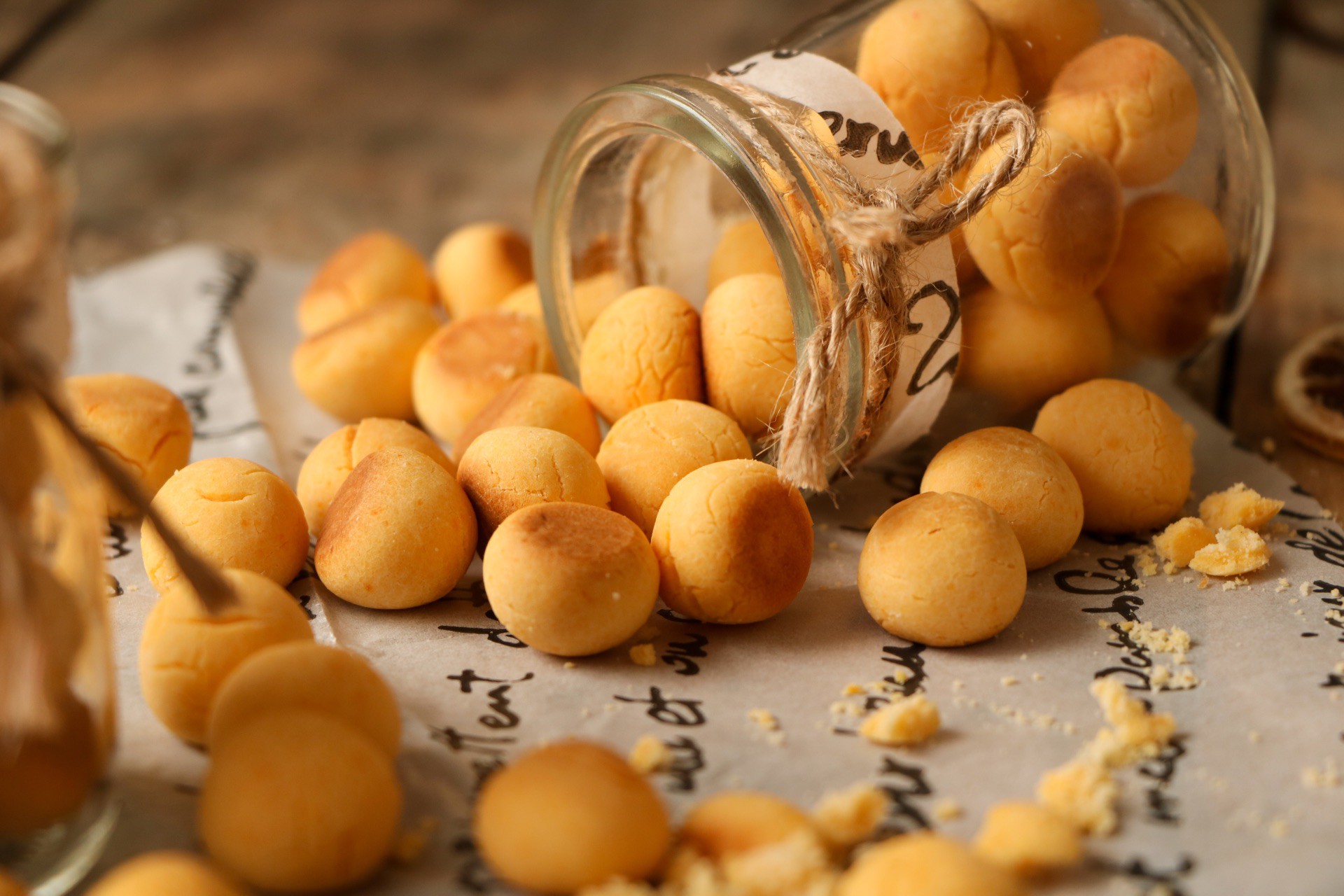 Giòn giòn thơm ngon món bánh bi cho ngày Tết - Ảnh 5. Giòn giòn thơm ngon món bánh bi cho ngày Tết - Ảnh 5.