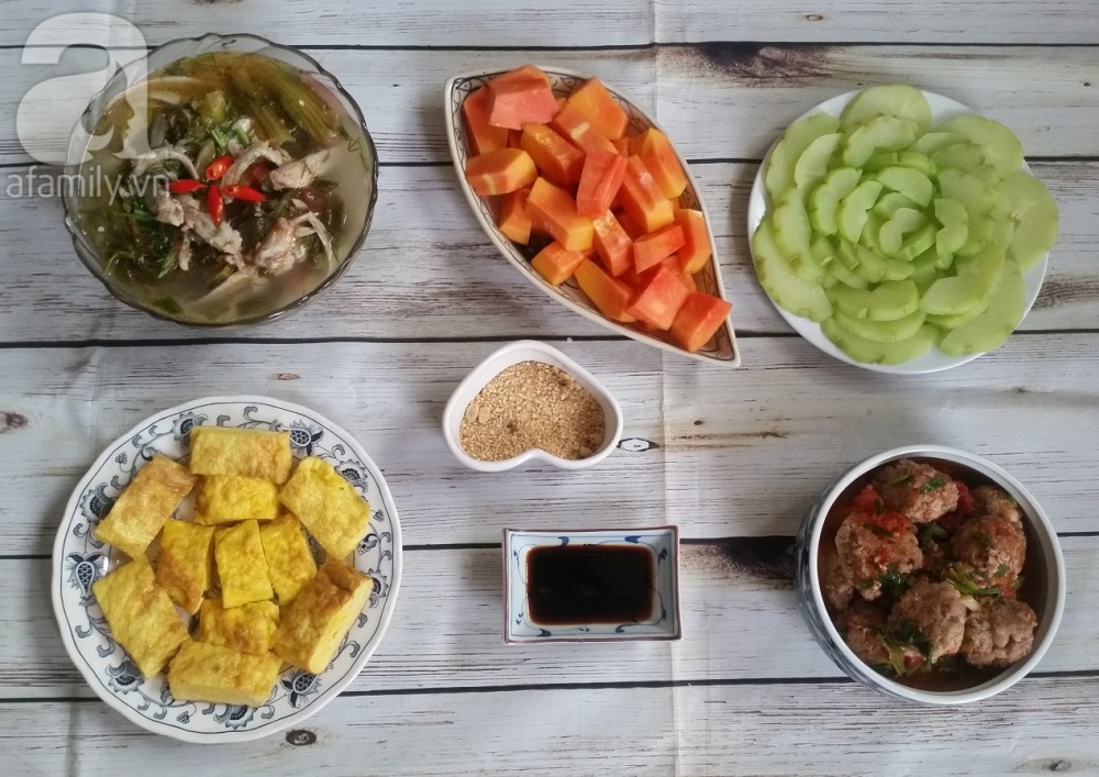 Cầm 70 ngàn đi chợ có ngay mâm cơm tối đủ đầy các chất cần thiết nóng hổi thơm ngon - Ảnh 5.