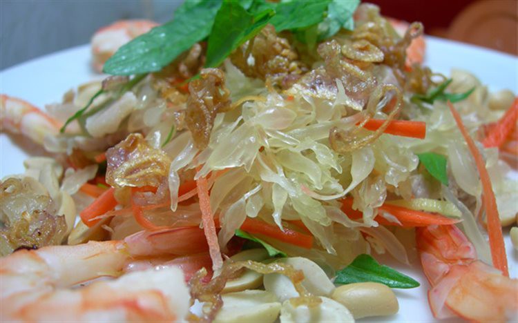 Nếu chỉ dùng bưởi để ăn tráng miệng thì thiếu sót quá, có hàng tá món ăn ngon lành làm từ quả bưởi đấy - Ảnh 2. Nếu chỉ dùng bưởi để ăn tráng miệng thì thiếu sót quá, có hàng tá món ăn ngon lành làm từ quả bưởi đấy - Ảnh 2.