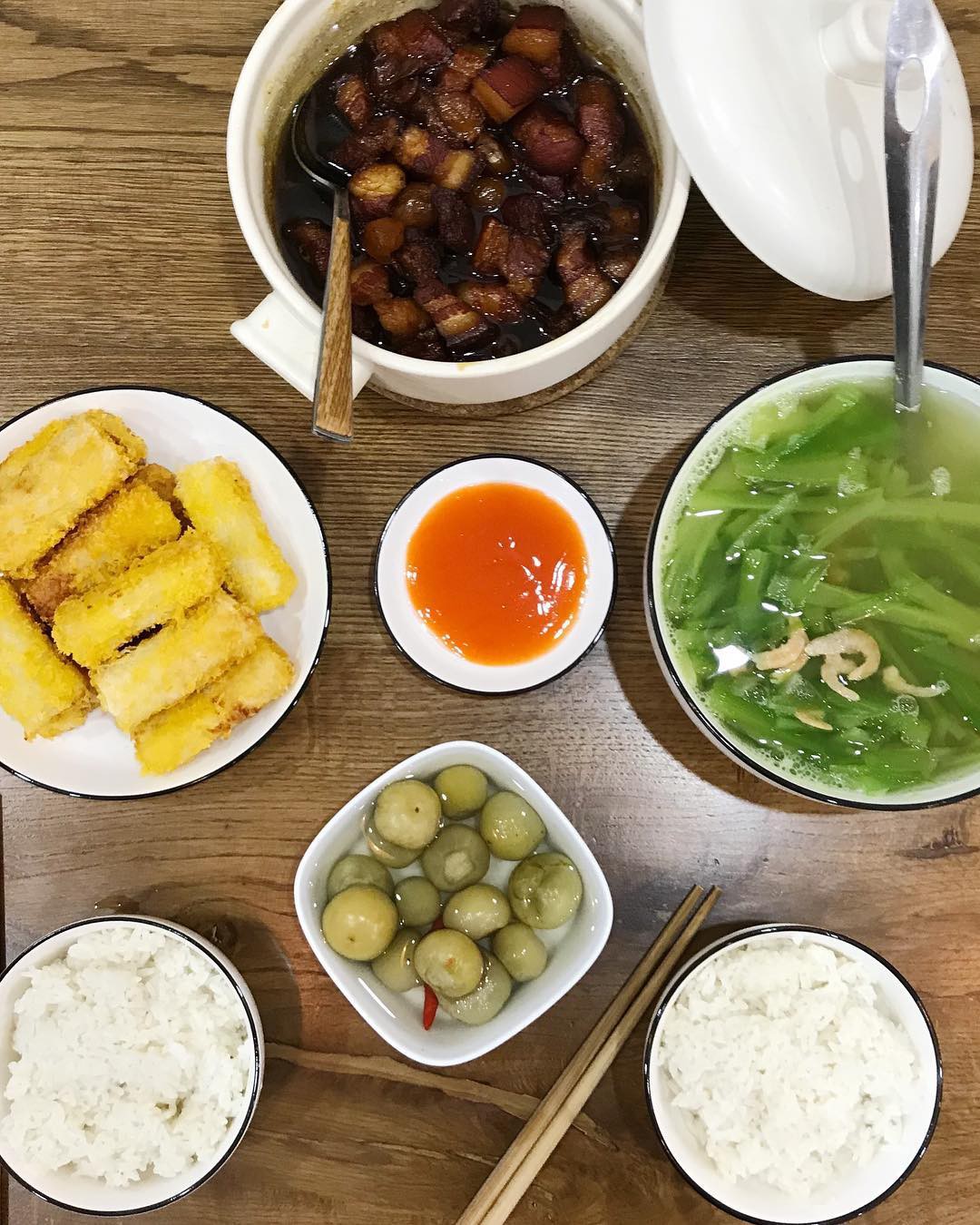 Kiên Hoàng - ông bố trẻ hot boy, thích nấu ăn cho vợ con mà phải nấu ngon và đẹp mới chịu! - Ảnh 7. Kiên Hoàng - ông bố trẻ hot boy, thích nấu ăn cho vợ con mà phải nấu ngon và đẹp mới chịu! - Ảnh 7.