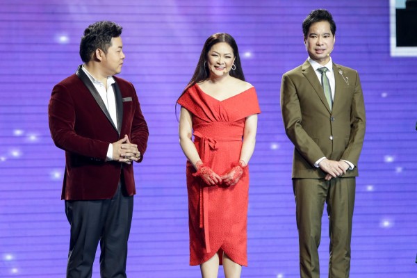 Dạy chồng Tây hát Bolero, cô gái Việt khiến Ngọc Sơn thán phục - Ảnh 1.