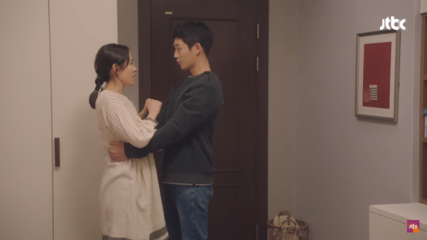 ‘Mệt mỏi’ với gần 50 cảnh ôm - hôn của Son Ye Jin và Jung Hae In trong ‘Chị đẹp mua cơm ngon cho tôi’ - Ảnh 31.