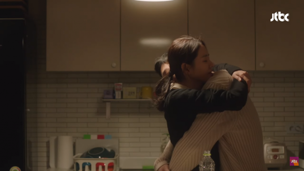 ‘Mệt mỏi’ với gần 50 cảnh ôm - hôn của Son Ye Jin và Jung Hae In trong ‘Chị đẹp mua cơm ngon cho tôi’ - Ảnh 38.