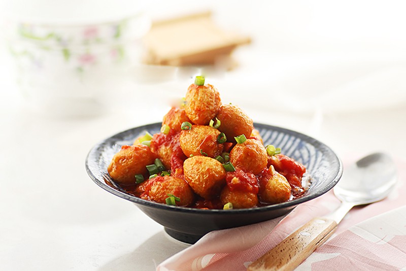 Bữa tối ngon bổ rẻ đúng nghĩa với trứng cút sốt cà chua - Ảnh 7. Bữa tối ngon bổ rẻ đúng nghĩa với trứng cút sốt cà chua - Ảnh 7.