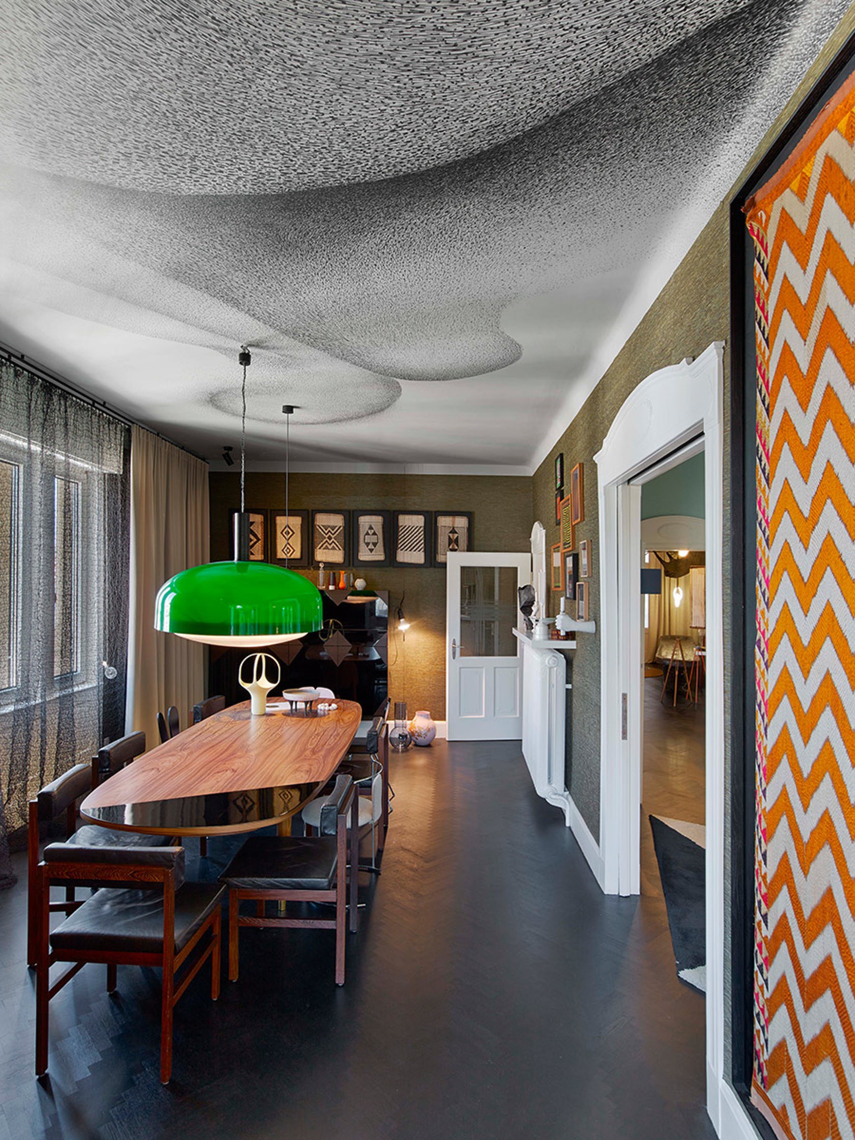 Ngắm ngôi nhà phòng nào cũng ấn tượng nhờ nội thất không đụng hàng - Ảnh 6. Ngắm ngôi nhà phòng nào cũng ấn tượng nhờ nội thất không đụng hàng - Ảnh 6.