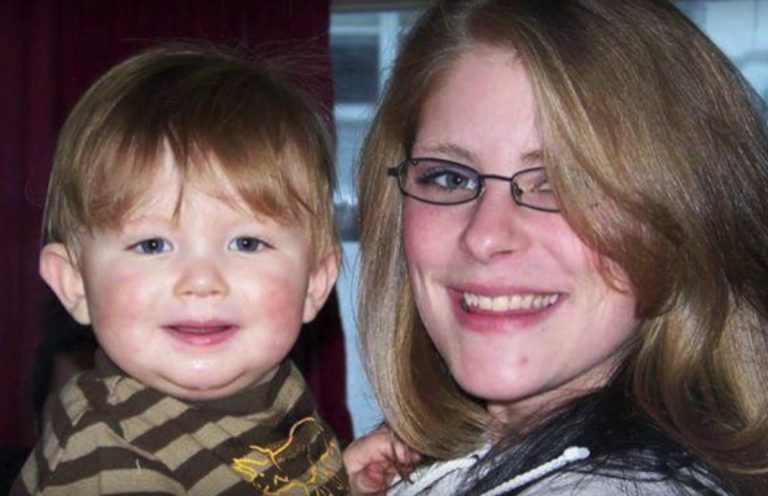 Người phụ nữ bán xăng biến mất đột ngột, 3 năm sau nhân chứng tiết lộ một chi tiết, cảnh sát hiện ra hung thủ và bí mật rợn người - Ảnh 1. Người phụ nữ bán xăng biến mất đột ngột, 3 năm sau nhân chứng tiết lộ một chi tiết, cảnh sát hiện ra hung thủ và bí mật rợn người - Ảnh 1.