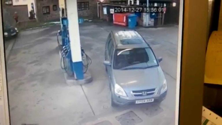 Người phụ nữ bán xăng biến mất đột ngột, 3 năm sau nhân chứng tiết lộ một chi tiết, cảnh sát hiện ra hung thủ và bí mật rợn người - Ảnh 5. Người phụ nữ bán xăng biến mất đột ngột, 3 năm sau nhân chứng tiết lộ một chi tiết, cảnh sát hiện ra hung thủ và bí mật rợn người - Ảnh 5.
