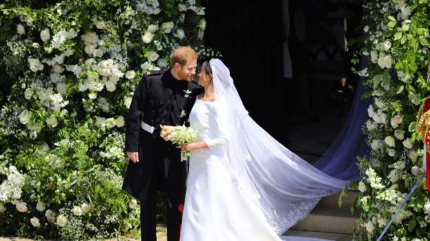 Cận cảnh những khoảnh khắc như mơ từ đám cưới hoàng gia 40 triệu đô, có hàng tỉ người ngóng chờ  - Ảnh 2.
