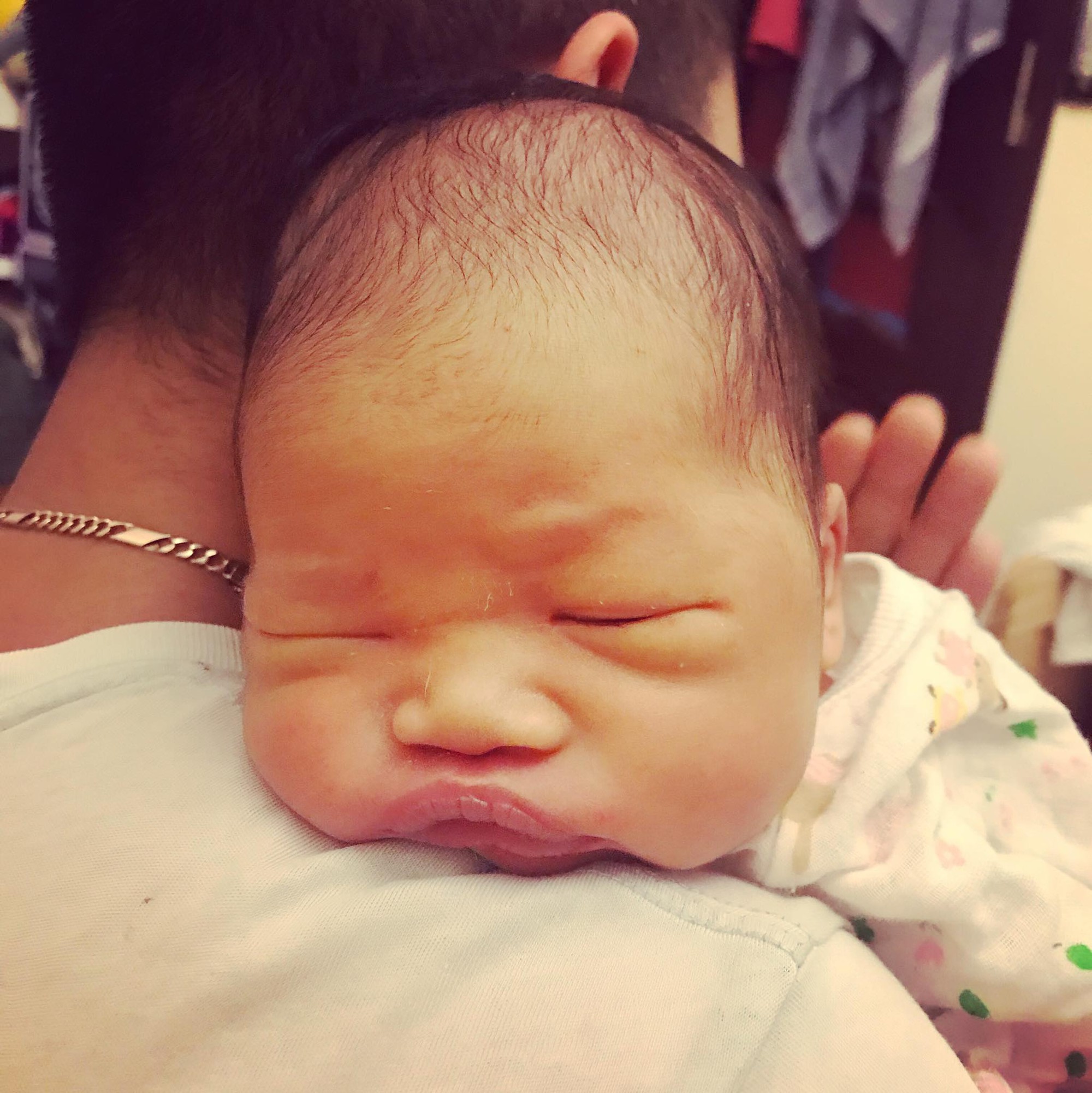 Con ị rồi anh ơi! - Câu nói khiến nhiều ông bố bà mẹ nhảy cẫng lên vui mừng còn hơn cả tin nhắn báo lương - Ảnh 4. Con ị rồi anh ơi! - Câu nói khiến nhiều ông bố bà mẹ nhảy cẫng lên vui mừng còn hơn cả tin nhắn báo lương - Ảnh 4.