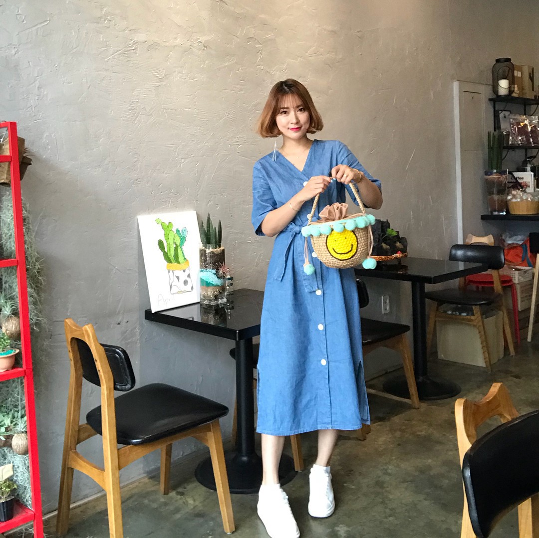 Chân dung xinh như hot girl của bà mẹ suốt ngày chụp ảnh dìm con trên MXH - Ảnh 5. Chân dung xinh như hot girl của bà mẹ suốt ngày chụp ảnh dìm con trên MXH - Ảnh 5.