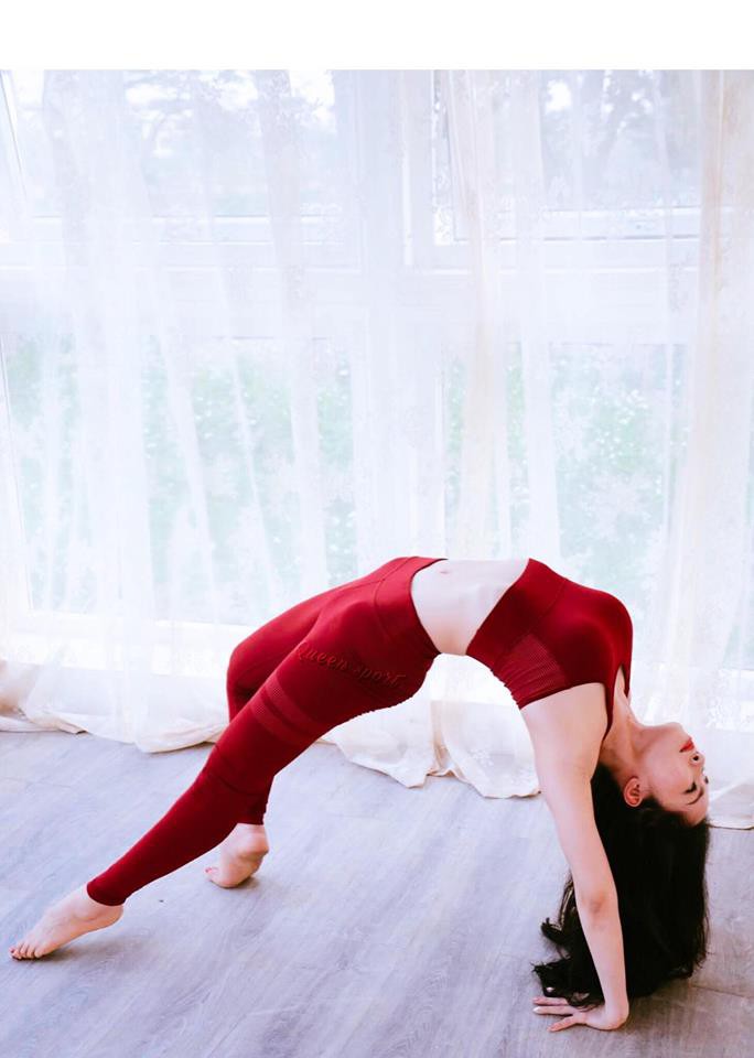 Cuối tuần của các hot mom: mẹ 4 con Hằng Túi khoe nhan sắc bầu bí trong veo, Huyền Baby diện đồ hiệu sang chảnh ngút ngàn - Ảnh 10. Cuối tuần của các hot mom: mẹ 4 con Hằng Túi khoe nhan sắc bầu bí trong veo, Huyền Baby diện đồ hiệu sang chảnh ngút ngàn - Ảnh 10.