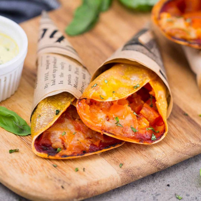 Hô biến vỏ há cảo thành món bánh pizza cuộn chỉ trong nháy mắt - Ảnh 6. Hô biến vỏ há cảo thành món bánh pizza cuộn chỉ trong nháy mắt - Ảnh 6.