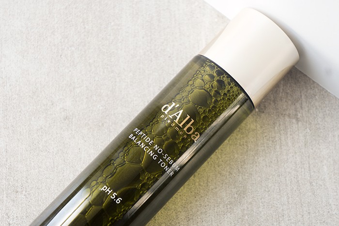 Ở tuổi 30, đầu tư vào toner chống lão hóa chẳng hề thừa mà còn cực tốt - Ảnh 4. Ở tuổi 30, đầu tư vào toner chống lão hóa chẳng hề thừa mà còn cực tốt - Ảnh 4.