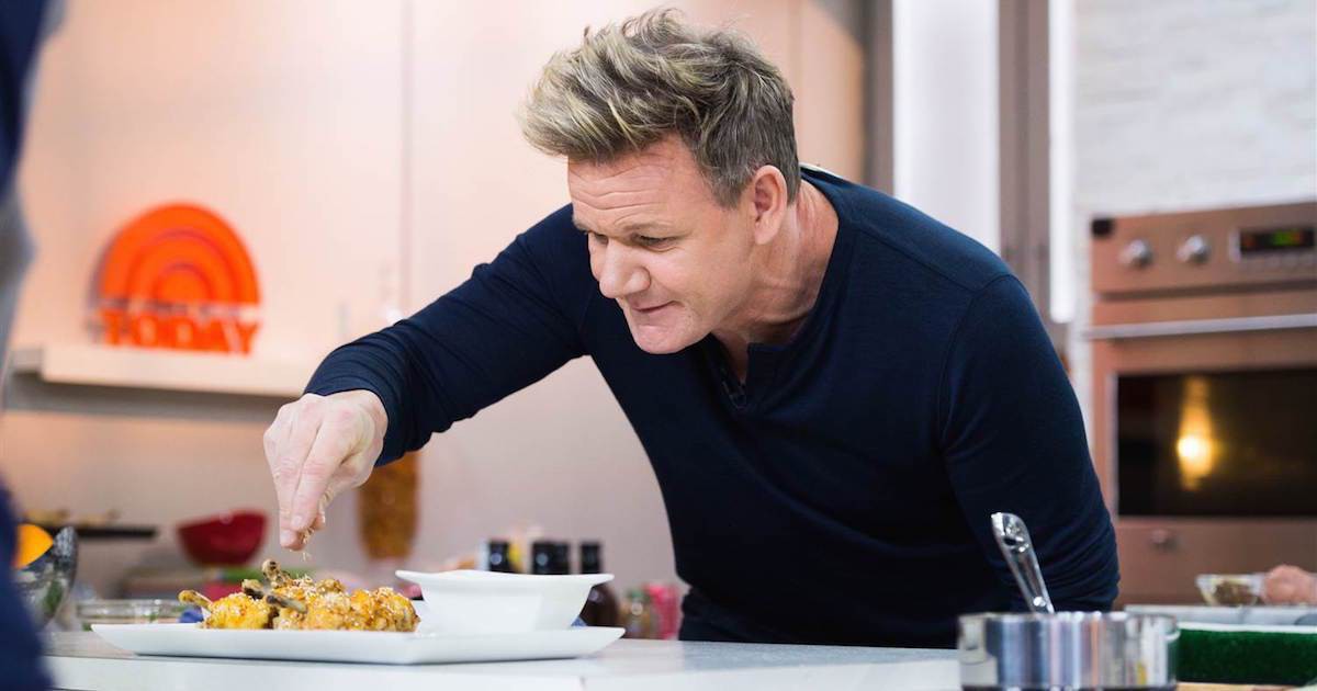 Làm thế nào mà một người yêu đồ ăn như đầu bếp Gordon Ramsay lại có thể giảm được hơn 22kg? - Ảnh 2. Làm thế nào mà một người yêu đồ ăn như đầu bếp Gordon Ramsay lại có thể giảm được hơn 22kg? - Ảnh 2.