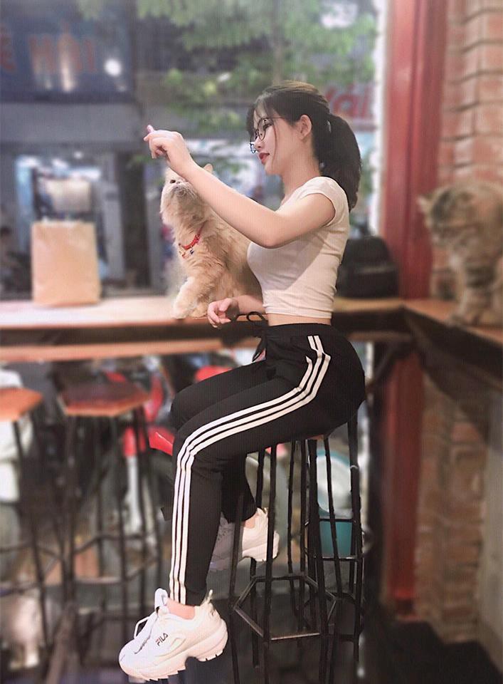 Từng bị chê phẳng lỳ 3 vòng như một, cô gái trẻ lột xác nhờ cách này để sở hữu cơ thể khỏe đẹp hoàn hảo sau 2 năm - Ảnh 4. Từng bị chê phẳng lỳ 3 vòng như một, cô gái trẻ lột xác nhờ cách này để sở hữu cơ thể khỏe đẹp hoàn hảo sau 2 năm - Ảnh 4.