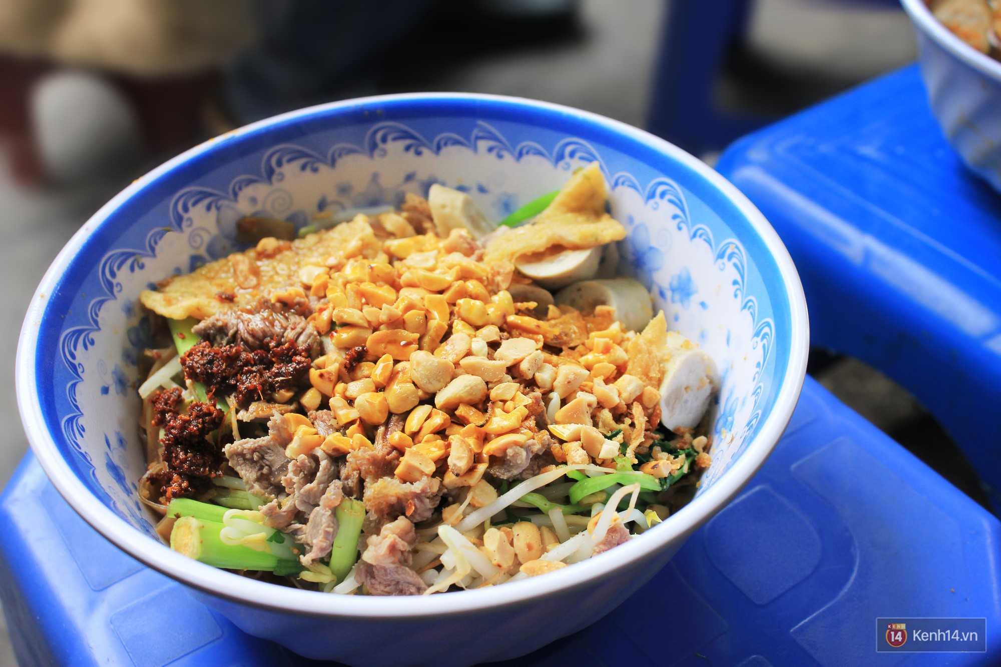 6 quán bánh đa trộn cực ngon, giá chỉ khoảng 30 ngàn cho bữa trưa hè nóng nực Hà Nội - Ảnh 3. 6 quán bánh đa trộn cực ngon, giá chỉ khoảng 30 ngàn cho bữa trưa hè nóng nực Hà Nội - Ảnh 3.