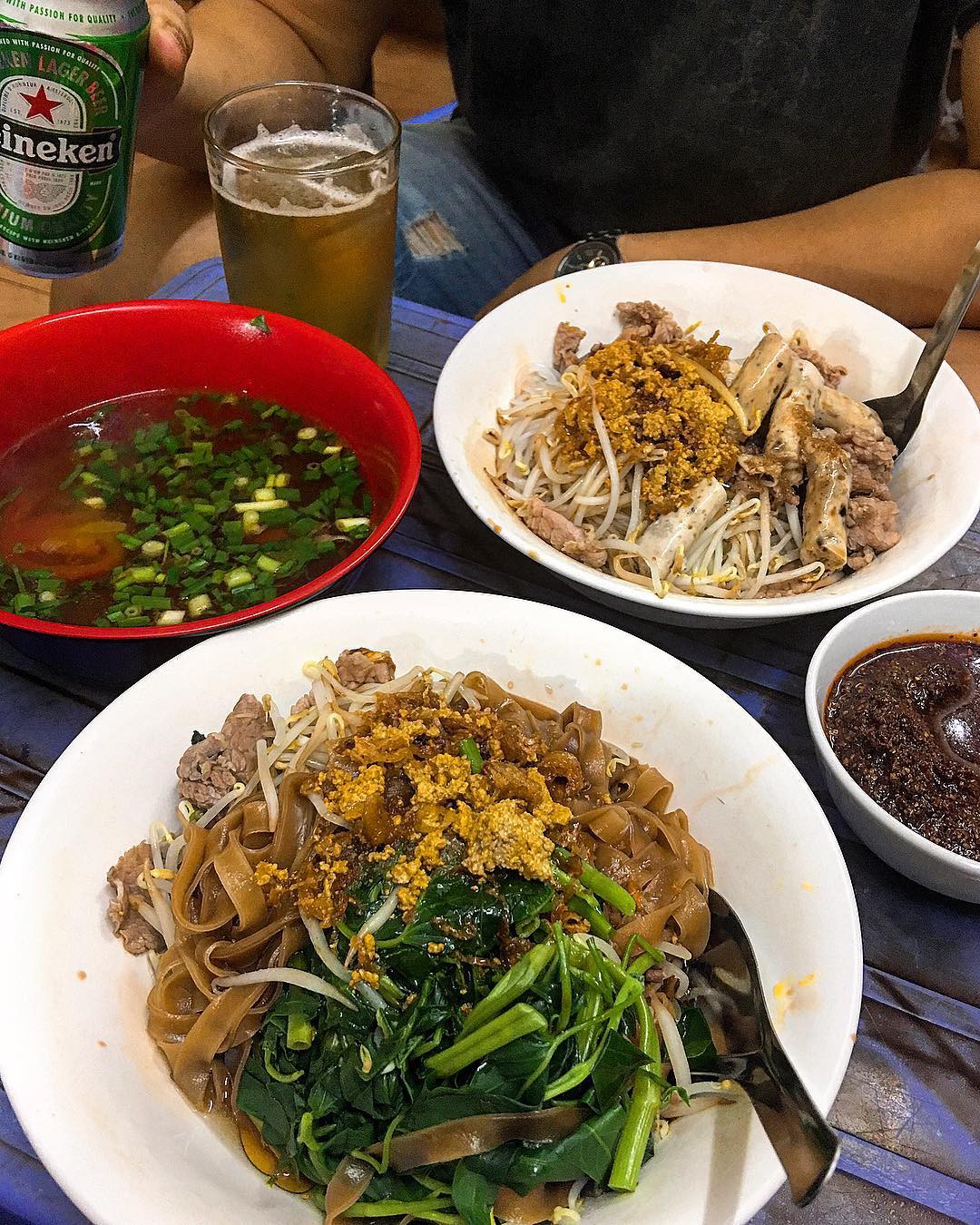 6 quán bánh đa trộn cực ngon, giá chỉ khoảng 30 ngàn cho bữa trưa hè nóng nực Hà Nội - Ảnh 4. 6 quán bánh đa trộn cực ngon, giá chỉ khoảng 30 ngàn cho bữa trưa hè nóng nực Hà Nội - Ảnh 4.