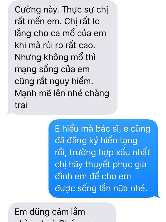 Trước ca mổ sinh tử, nụ cười cùng quyết định của chàng trai gây “bão like” trên mạng xã hội - Ảnh 3.