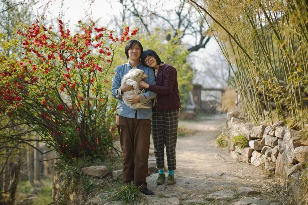 Ngôi nhà bình dị với cuộc sống đầy ắp yêu thương của cặp vợ chồng trẻ bỏ công việc lương cao về quê sinh sống - Ảnh 3. Ngôi nhà bình dị với cuộc sống đầy ắp yêu thương của cặp vợ chồng trẻ bỏ công việc lương cao về quê sinh sống - Ảnh 3.