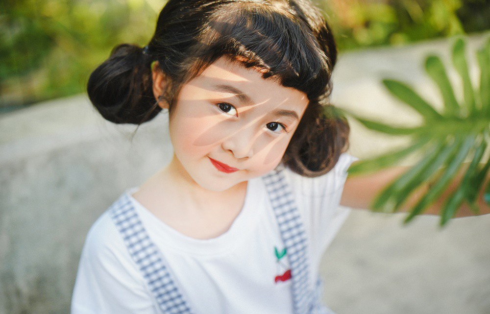 Hotkid răng sún nhưng vẫn khiến các mẹ thích mê, nhìn chỉ muốn nặn ngay một cô con gái - Ảnh 13. Hotkid răng sún nhưng vẫn khiến các mẹ thích mê, nhìn chỉ muốn nặn ngay một cô con gái - Ảnh 13.