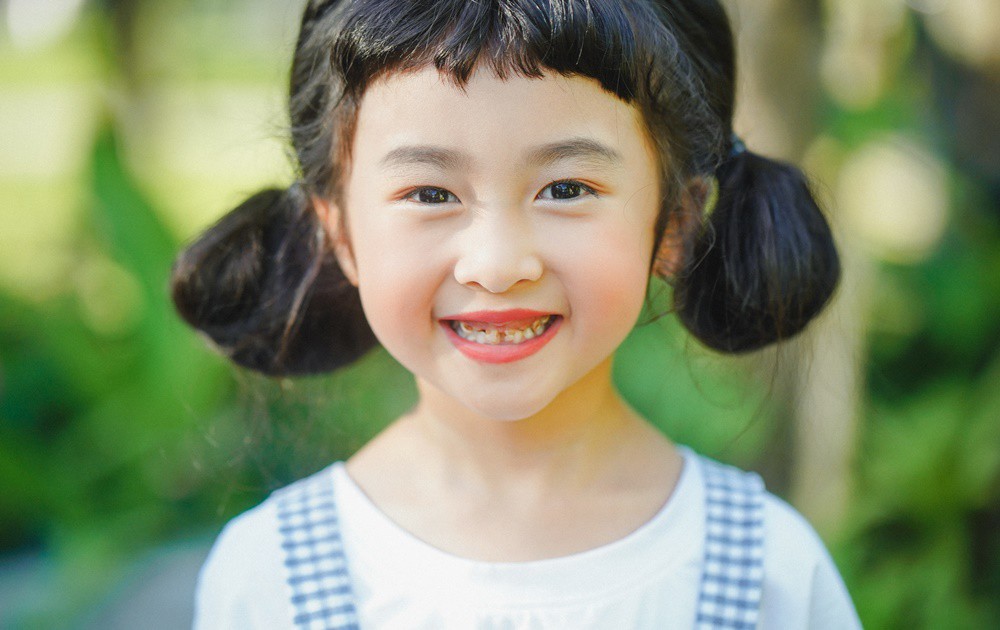 Hotkid răng sún nhưng vẫn khiến các mẹ thích mê, nhìn chỉ muốn nặn ngay một cô con gái - Ảnh 16. Hotkid răng sún nhưng vẫn khiến các mẹ thích mê, nhìn chỉ muốn nặn ngay một cô con gái - Ảnh 16.