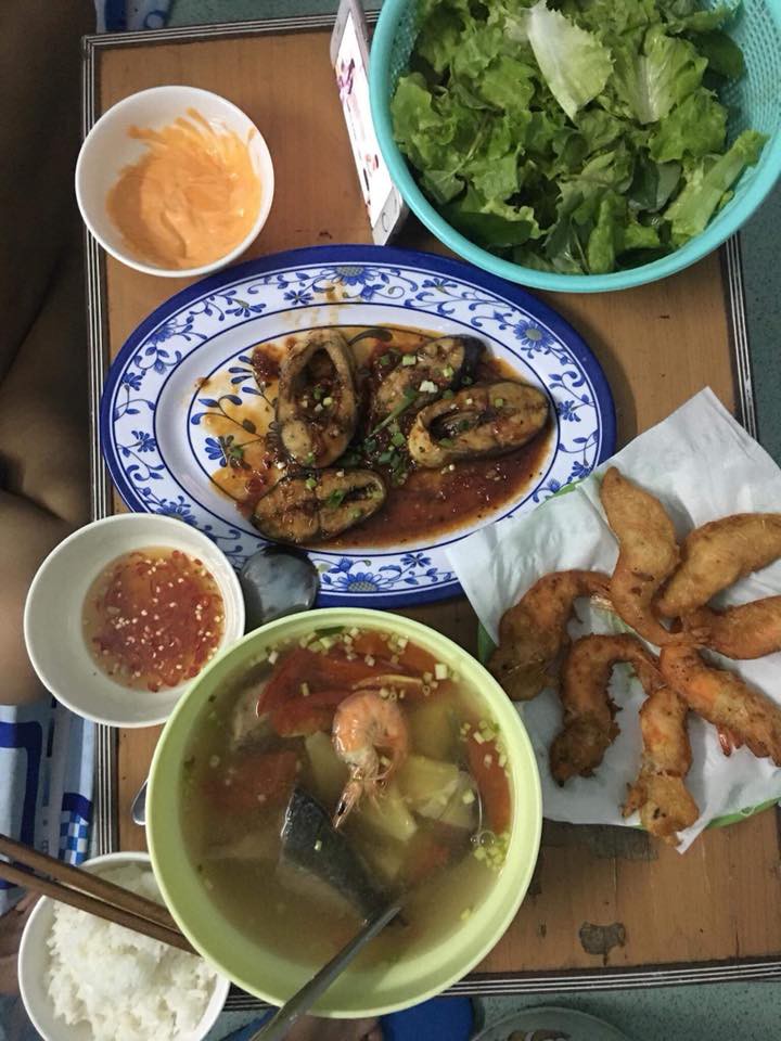 Mẹ đảm khoe mâm cơm ngon, đẹp, đủ món chỉ 40 nghìn, hội chị em được cùng nhau khoe tài nội trợ - Ảnh 3. Mẹ đảm khoe mâm cơm ngon, đẹp, đủ món chỉ 40 nghìn, hội chị em được cùng nhau khoe tài nội trợ - Ảnh 3.