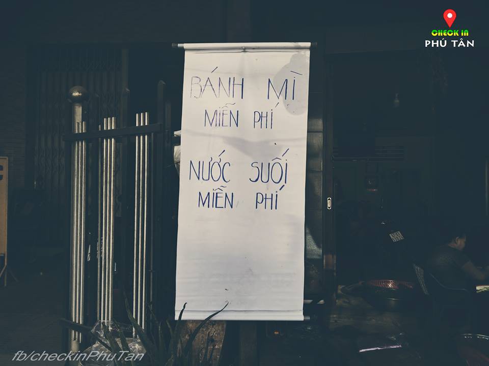 Ấm lòng Phú Tân mùa đại lễ - vùng đất dư dả tình người của miền Tây, sẵn sàng miễn phí mọi thứ cho du khách thập phương - Ảnh 19. Ấm lòng Phú Tân mùa đại lễ - vùng đất dư dả tình người của miền Tây, sẵn sàng miễn phí mọi thứ cho du khách thập phương - Ảnh 19.