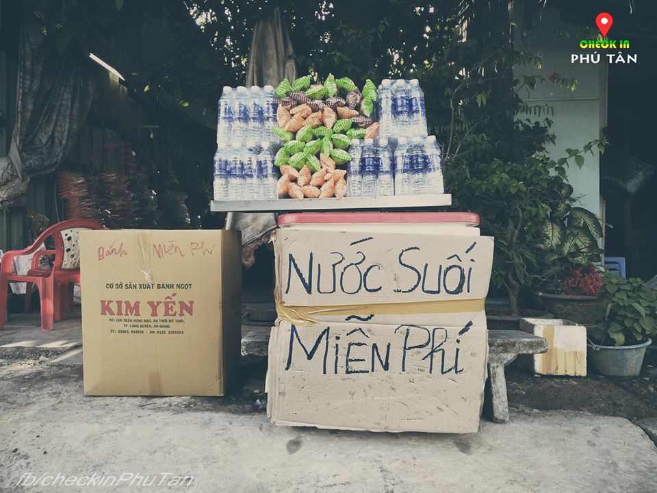 Ấm lòng Phú Tân mùa đại lễ - vùng đất dư dả tình người của miền Tây, sẵn sàng miễn phí mọi thứ cho du khách thập phương - Ảnh 3. Ấm lòng Phú Tân mùa đại lễ - vùng đất dư dả tình người của miền Tây, sẵn sàng miễn phí mọi thứ cho du khách thập phương - Ảnh 3.