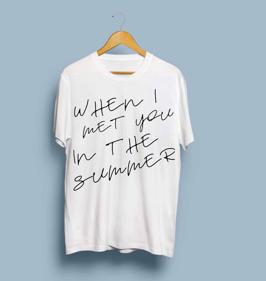 Chẳng phải hàng hiệu đắt dỏ, Hồ Ngọc Hà diện áo phông 300k mà vẫn thần thái ngời ngời - Ảnh 4. Chẳng phải hàng hiệu đắt dỏ, Hồ Ngọc Hà diện áo phông 300k mà vẫn thần thái ngời ngời - Ảnh 4.