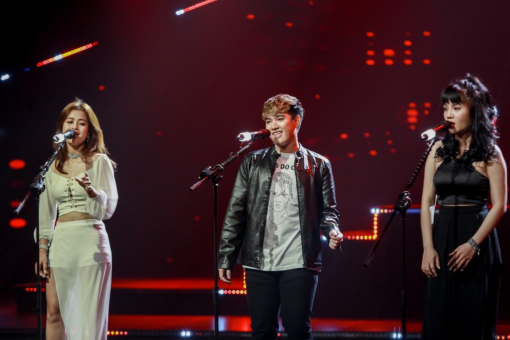 Mắng thí sinh quá ích kỷ, Hương Tràm mâu thuẫn ra mặt với Đức Phúc - Ảnh 12. Mắng thí sinh quá ích kỷ, Hương Tràm mâu thuẫn ra mặt với Đức Phúc - Ảnh 12.