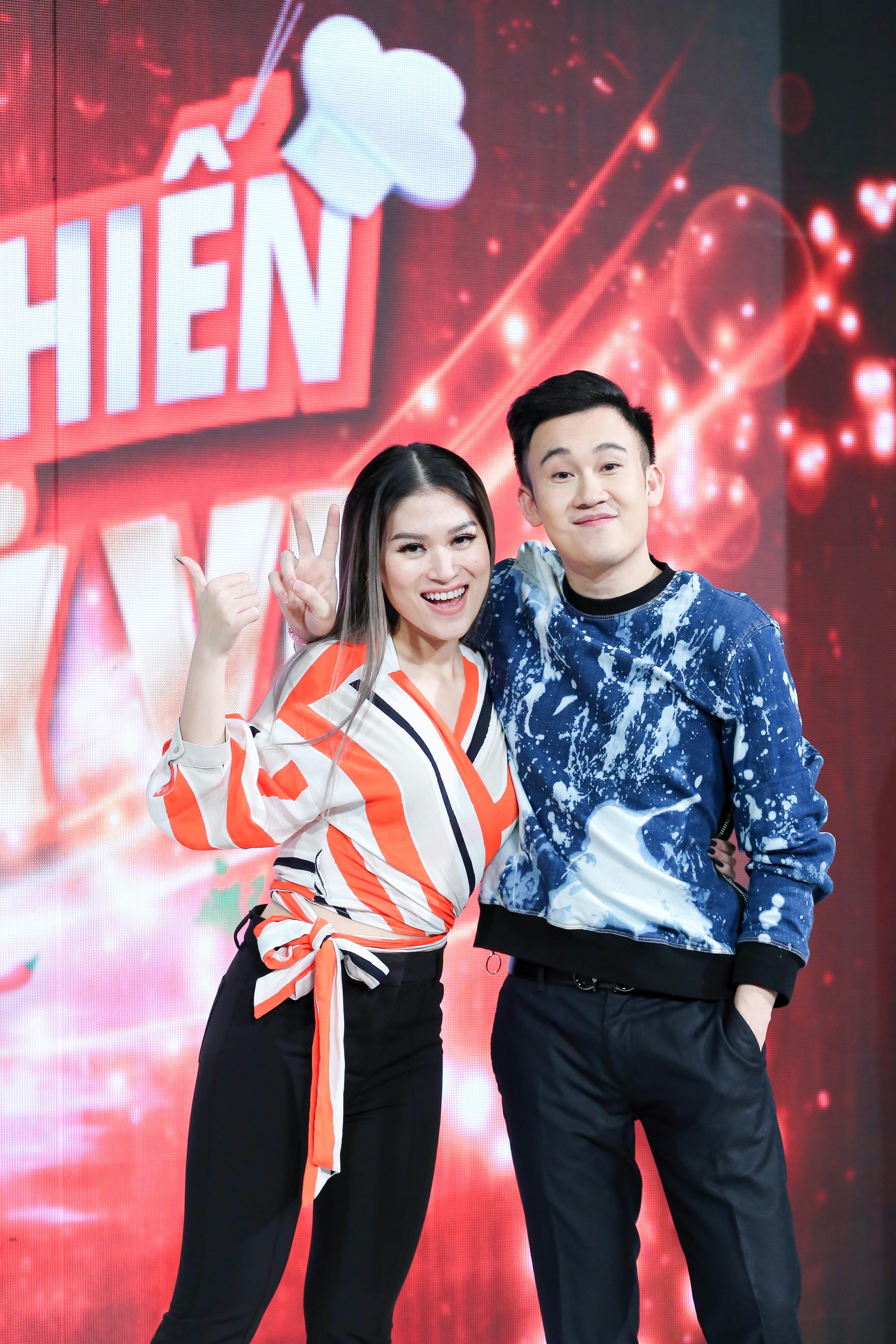 Ngọc Thanh Tâm muốn độn thổ, bỏ về khi bị chê già hơn Dương Triệu Vũ - Ảnh 7. Ngọc Thanh Tâm muốn độn thổ, bỏ về khi bị chê già hơn Dương Triệu Vũ - Ảnh 7.