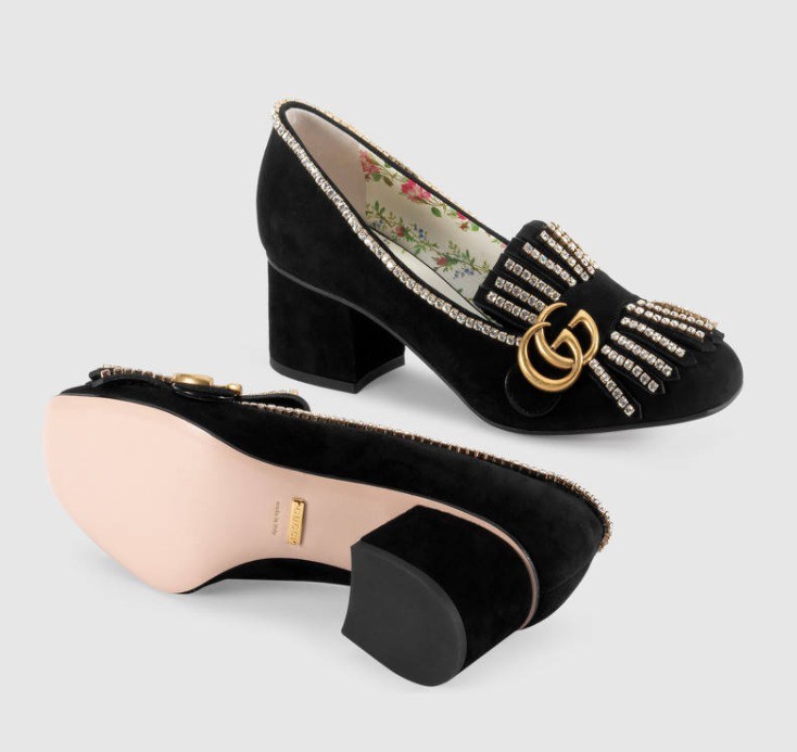 Chẳng phải hàng hiệu đắt dỏ, Hồ Ngọc Hà diện áo phông 300k mà vẫn thần thái ngời ngời - Ảnh 6. Chẳng phải hàng hiệu đắt dỏ, Hồ Ngọc Hà diện áo phông 300k mà vẫn thần thái ngời ngời - Ảnh 6.