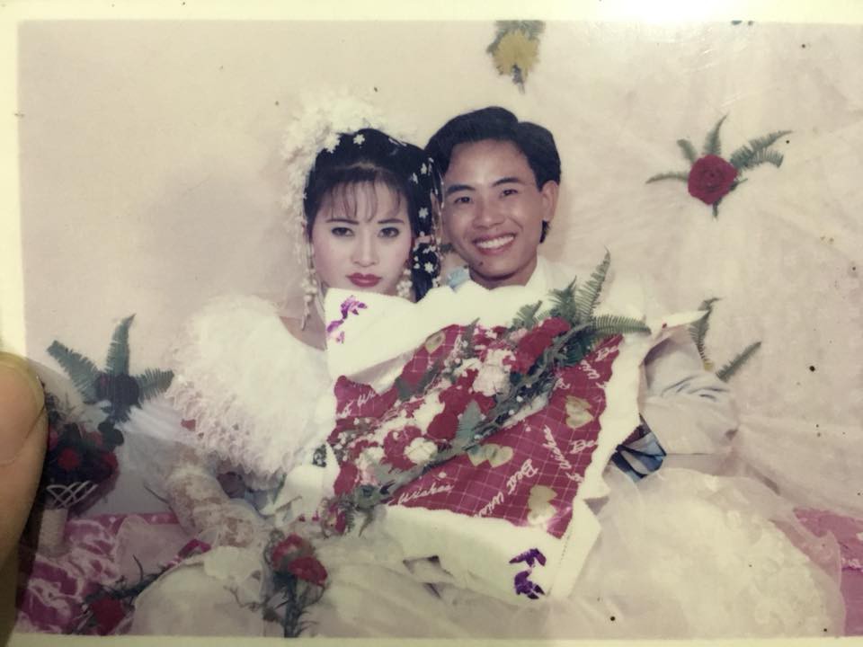 Cư dân mạng lục tung nhà tìm ảnh đám cưới bố mẹ để khoe với bạn bè cho kịp trào lưu - Ảnh 13. Cư dân mạng lục tung nhà tìm ảnh đám cưới bố mẹ để khoe với bạn bè cho kịp trào lưu - Ảnh 13.