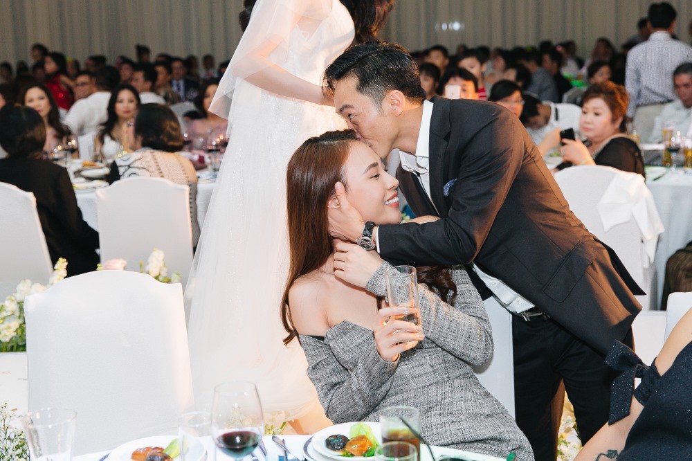 Nhìn những hình ảnh này còn ai chê Đàm Thu Trang thua kém dàn người tình cũ của Cường Đô La - Ảnh 16. Nhìn những hình ảnh này còn ai chê Đàm Thu Trang thua kém dàn người tình cũ của Cường Đô La - Ảnh 16.