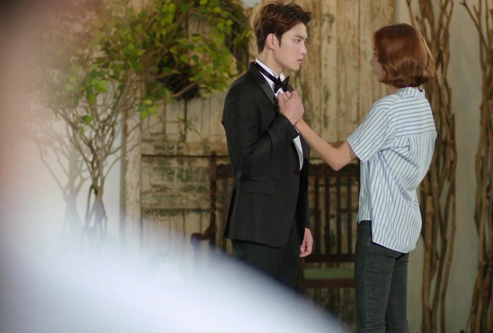 Chồng cả năm mới về muộn một h&ocirc;m, vợ liền cho ngủ ngo&agrave;i v&agrave; cuộc h&ocirc;n nh&acirc;n bỗng chốc chệch đường ray - Ảnh 2.