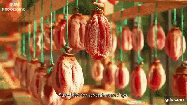 1000 năm qua, mỗi năm người n&ocirc;ng d&acirc;n Nhật lại treo h&agrave;ng ngh&igrave;n quả hồng l&ecirc;n gi&agrave;n, đ&oacute; l&agrave; c&aacute;ch họ l&agrave;m ra đặc sản ngon tuyệt n&agrave;y - Ảnh 8.