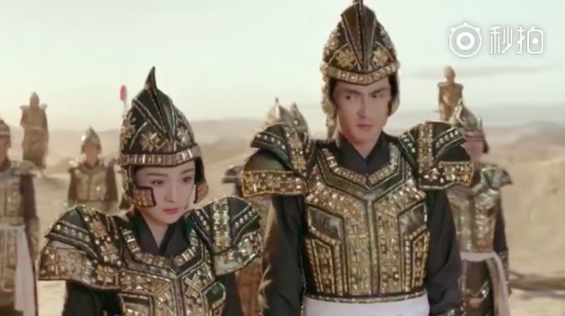 Th&aacute;i tử Nguyễn Kinh Thi&ecirc;n vừa từ ải chết trở về, Dương Mịch đ&atilde; g&acirc;y sốc khi cầm dao đ&acirc;m ch&agrave;ng  - Ảnh 4.