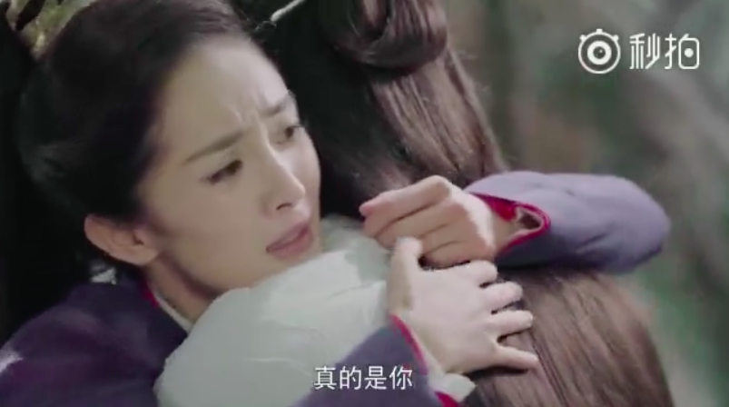 Th&aacute;i tử Nguyễn Kinh Thi&ecirc;n vừa từ ải chết trở về, Dương Mịch đ&atilde; g&acirc;y sốc khi cầm dao đ&acirc;m ch&agrave;ng  - Ảnh 7.