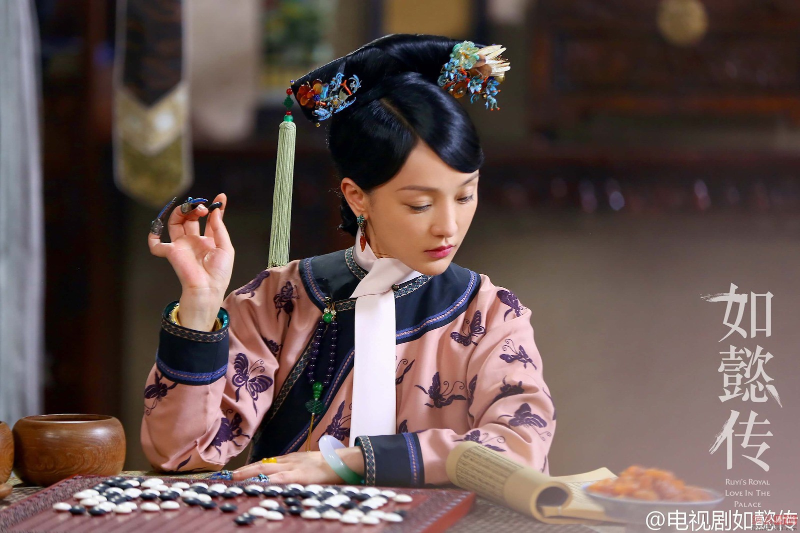 Cha đẻ của Di&ecirc;n Hi C&ocirc;ng Lược Vu Ch&iacute;nh: Bi&ecirc;n kịch v&agrave;ng vướng scandal đạo nh&aacute;i như cơm bữa, nổi tiếng cạnh kh&oacute;e, n&oacute;i xấu đồng nghiệp nữ - Ảnh 10.