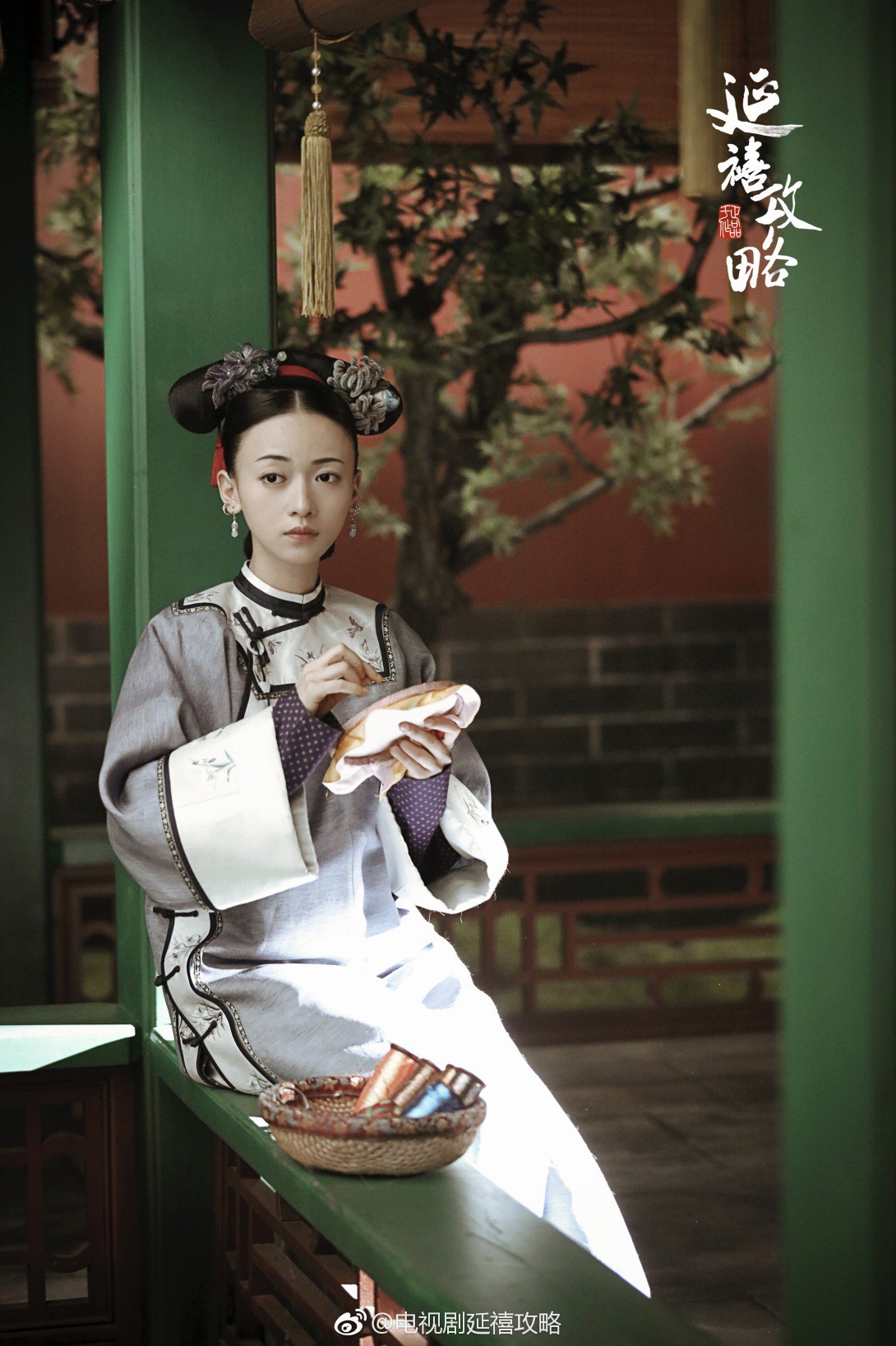 Sự thật về cuộc đời của Lệnh Phi (Ngụy Anh Lạc) đang g&acirc;y sốt trong bom tấn cổ trang Di&ecirc;n Hi C&ocirc;ng Lược - Ảnh 3.