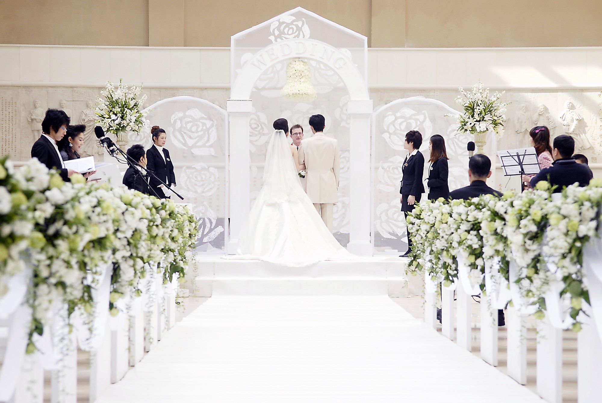 Top 3 con gi&aacute;p sở hữu chuyện t&igrave;nh y&ecirc;u đ&aacute;ng tr&ocirc;ng đợi nhất trong th&aacute;ng 8 - Ảnh 3.