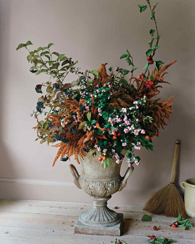 10 mẫu lọ hoa giúp bạn có thể mang mùa thu vào nhà bất cứ lúc nào - Ảnh 4.